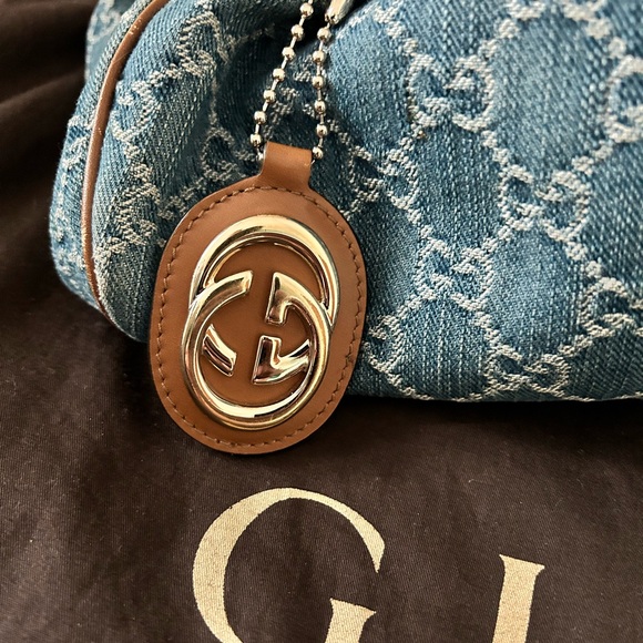 Gucci Denim Medium Sukey Tote Shoulder Bag - Picture 4 of 17